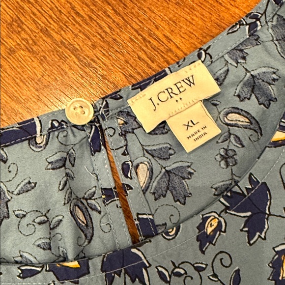 Brand New With Tags J. Crew Blue Floral Blouse size XL - Picture 2 of 7